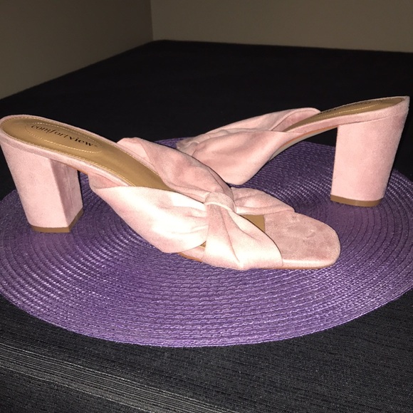 Comfort View Pink Suede Sandals - Picture 5 of 7